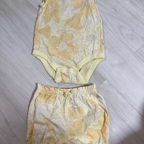 【18〜24】BabyGAP