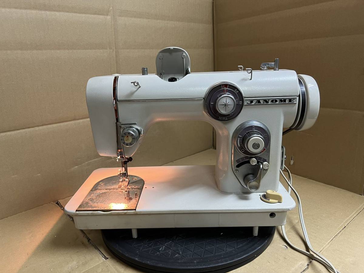 購買 ジャノメカバーステッチ専用ミシン 795U型 mrfixcell.com.br