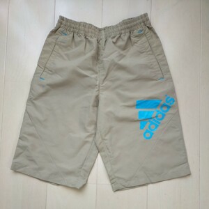 adidas　150cm ハーフパンツ ショートパンツ アディダス 新品未使用　ベージュ　男の子　キッズ　子供服　ジュニア　スポーツ　⑮