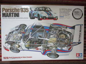 タミヤ 1/12 PORSCHE ポルシェ 935 マルティーニ MARTINI (エッチングパーツ付き) PHOTO-ETCHED PARTS INCLUDED カルトグラフ cartograf