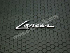 ランサー 用筆記体ロゴ エンブレム「Lancer」 三菱純正部品