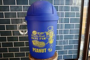 新品　Mr PEANUT　ミスターピーナッツ　３５L ゴミ箱　アメリカ　USA 世田谷ベース　インテリア　アメキャラ　トイ　キッチン