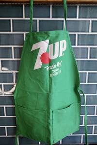  new goods 7UP seven up apron GREEN kitchen Setagaya base american house interior Logo Cafe 