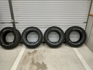 265/65R17 2017年製　BFGoodrich All-Terrain　 T/A KO2　4本　ホワイトレター　ハイラックス　プラド　サーフ