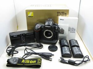 [20258W5]★完動品★NIKON D3s ボディ 元箱付き 付属品多数