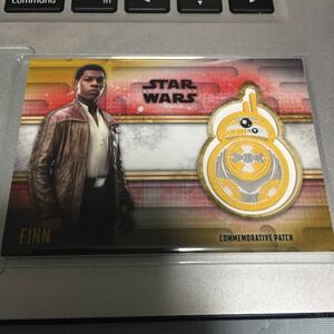 topps スターウォーズ last jedi 2 FINN BB-8 patch /25