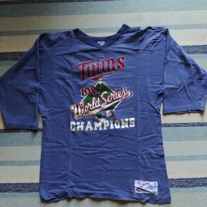 80s usa製 championチャンピオン twins vネック tシャツ 薄青 m【メンズ】【ビンテージ】【スポーツ】【メジャーリーグ】【アメリカ】