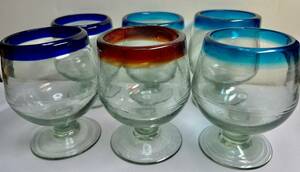 メキシコ産グラスカップ　6グラス(赤・青色)H＝約10.5cm W＝約6.5cmメキシコで、購入しました