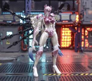  новый товар TransArt Toys BWM-08PW PINK SPIDER