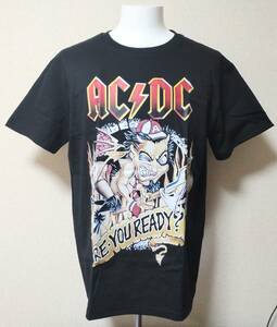 送料無料　【Lサイズ】AC/DC　Tシャツ　半袖　ロックバンド　アンガス・ヤング　ファンスマ