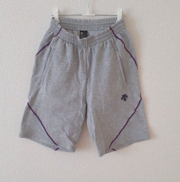 UNDER ARMOUR ハーフパンツ ユニ~メンズ Mサイズ