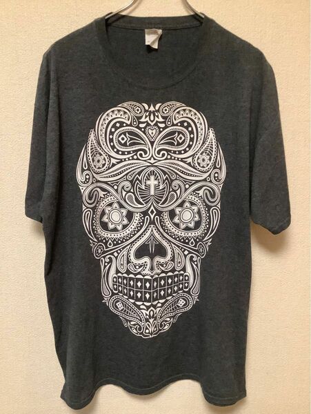 Tribal Skull Tシャツ