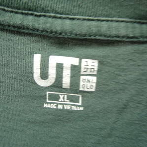 全国送料無料 ユニクロ UNIQLO UT メンズ 空冷 VW ビンテージ ワーゲン ビートル オーバルウィンド 深緑色 半袖Tシャツ XLサイズの画像2