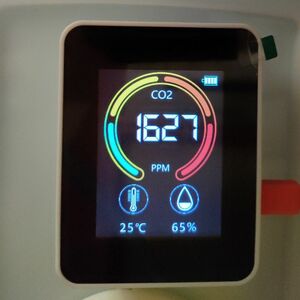 【換気のタイミングが一目でわかる!】 二酸化炭素 CO2 測定器 換気 空気 入れ替え 濃度 温度 チェッカー コロナ対策