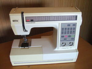 整備済！家庭用実用型ミシン　模様縫い・文字縫い・アルファベット・数字　JANOME　メモリークラフト5500型　ジャノメコンピュ－タ－ミシン