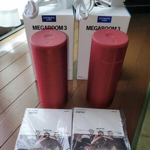 MEGA BOOM 3とBOOM3 / MEGABOOM3専用 充電台 各2セット