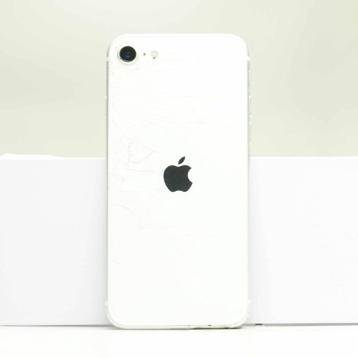 美品 iPhone SE 第2世代 64GB ホワイト SIMフリー | JChere雅虎拍卖代购