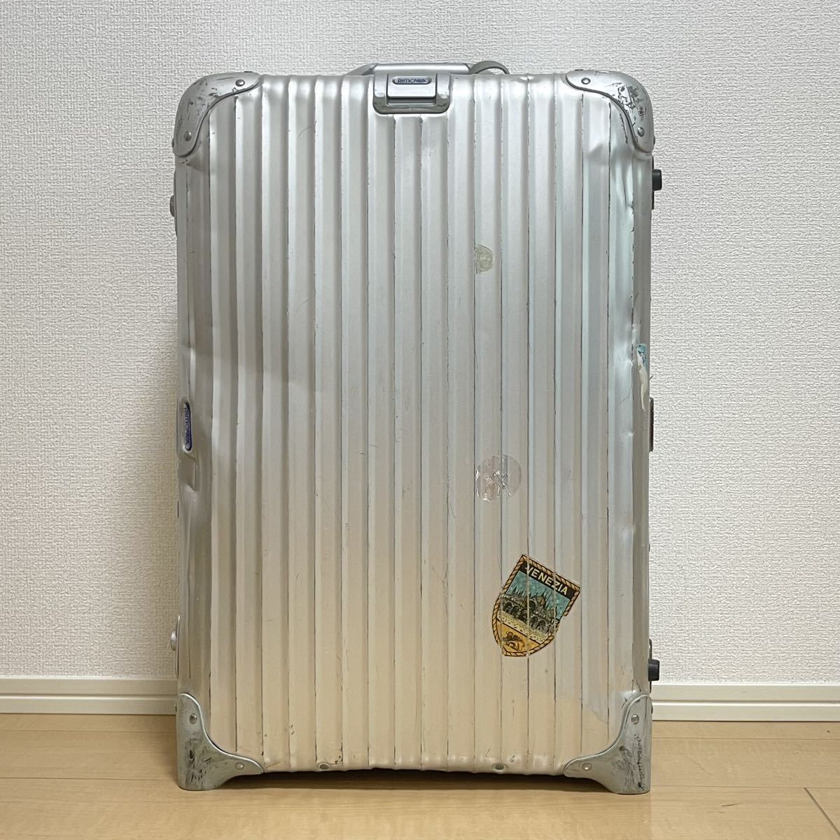 ヤフオク! -「青ロゴ」(リモワ) (スーツケース、トランク)の落札相場 
