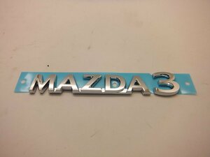 マツダ MAZDA 3セダン リアカーネーム