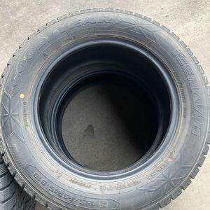 195/65R15 グッドイヤー　スタッドレス バリ溝　プリウス エスクワイア ヴォクシー カローラ