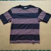 ユニクロ　半袖Tシャツ　S サイズ_画像1