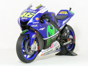 ● 1/12 ヤマハ 〓 YZR-M1 / バレンティーノ・ロッシ Moto GP 2015 〓 YAMAHA