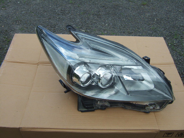 ヤフオク! -「プリウス 30 後期 ヘッドライト 右 led」の落札相場