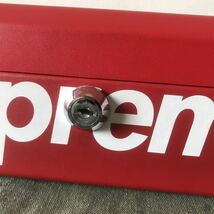 美品 Supreme lock box ツールボックス 金庫_画像4