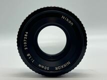 ★極上品★ Nikon ニコン Ai-S Nikkor 50mm F1.8 (金属鏡筒) パンケーキ型#0431 #052070 #000870_画像2