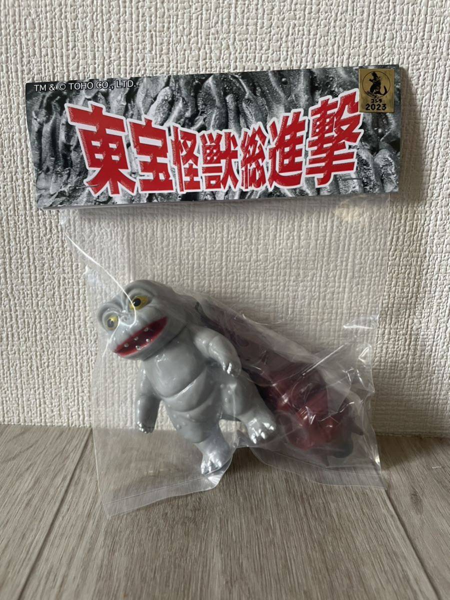 ヤフオク! -「モスラ 幼虫」(ゴジラ) (ゴジラ、怪獣)の落札相場・落札価格