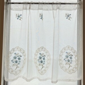 幅100×丈70 カフェカーテン 水色 刺繍 花柄 1枚 のれん 小窓