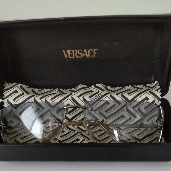 VERSACE サングラス