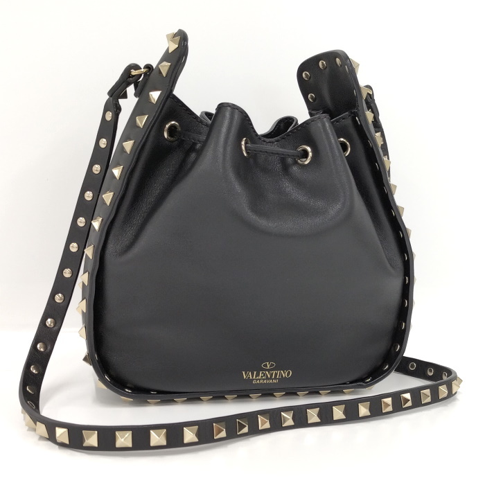 年最新ヤフオク! valentino スタッズショルダーバッグの中古