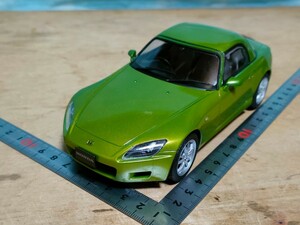 1/24　HONDA　S2000　 完成品　コンバーチブル　ライムグリーン　ピラー補修跡等ありジャンク　本田技研