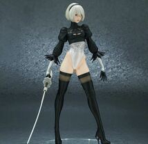 【美品】NieR:Automata 2B(ヨルハ二号B型) DX版 完成品フィギュア 【再販分】　ニーアオートマタ【正規品】1円スタート_画像4