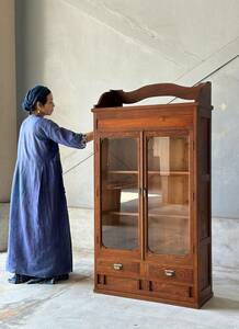  old furniture antique furniture antique natural wood oak material display shelf glass shelves display interior storage old tool bookcase cupboard 