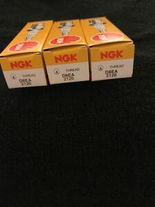 D8EA NGKプラグ　3点セット