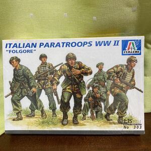 イタレリ 1/35 イタリア空挺部隊 フォルゴーレ