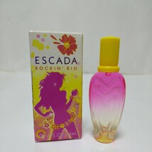 未使用 エスカーダ ロッキンリオ オードトワレ EDT 4ml ミニ香水 ミニボトル ESCADA 送料無料_画像1