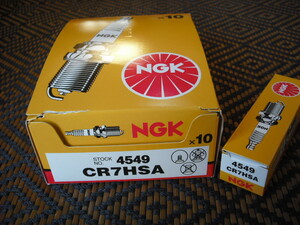 5本まで送料300円　新品　日本製　国産　NGK　スパークプラグ CR7HSA
