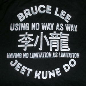 ★ブルース リー Tシャツ Bruce Lee 李小龍 L 黒 正規品 ジークン道 截拳道 映画