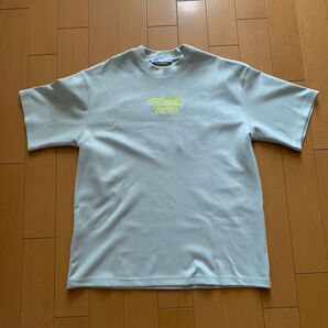 ZARAメンズTシャツ