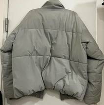 【2711】junred　ダウンジャケット 中綿ブルゾン　グレー　メンズS　冬　コート　ジャンパー_画像2