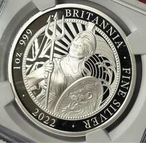 【最高鑑定】2022年 英国 ブリタニア 2ポンド 銀貨 1オンス プルーフ NGC PF 70 ウルトラカメオ イギリス 銀貨 投資資産アンティークコイン_画像4