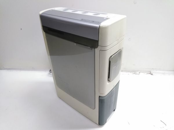 ヤフオク! -「除湿器 toshiba 東芝」の落札相場・落札価格