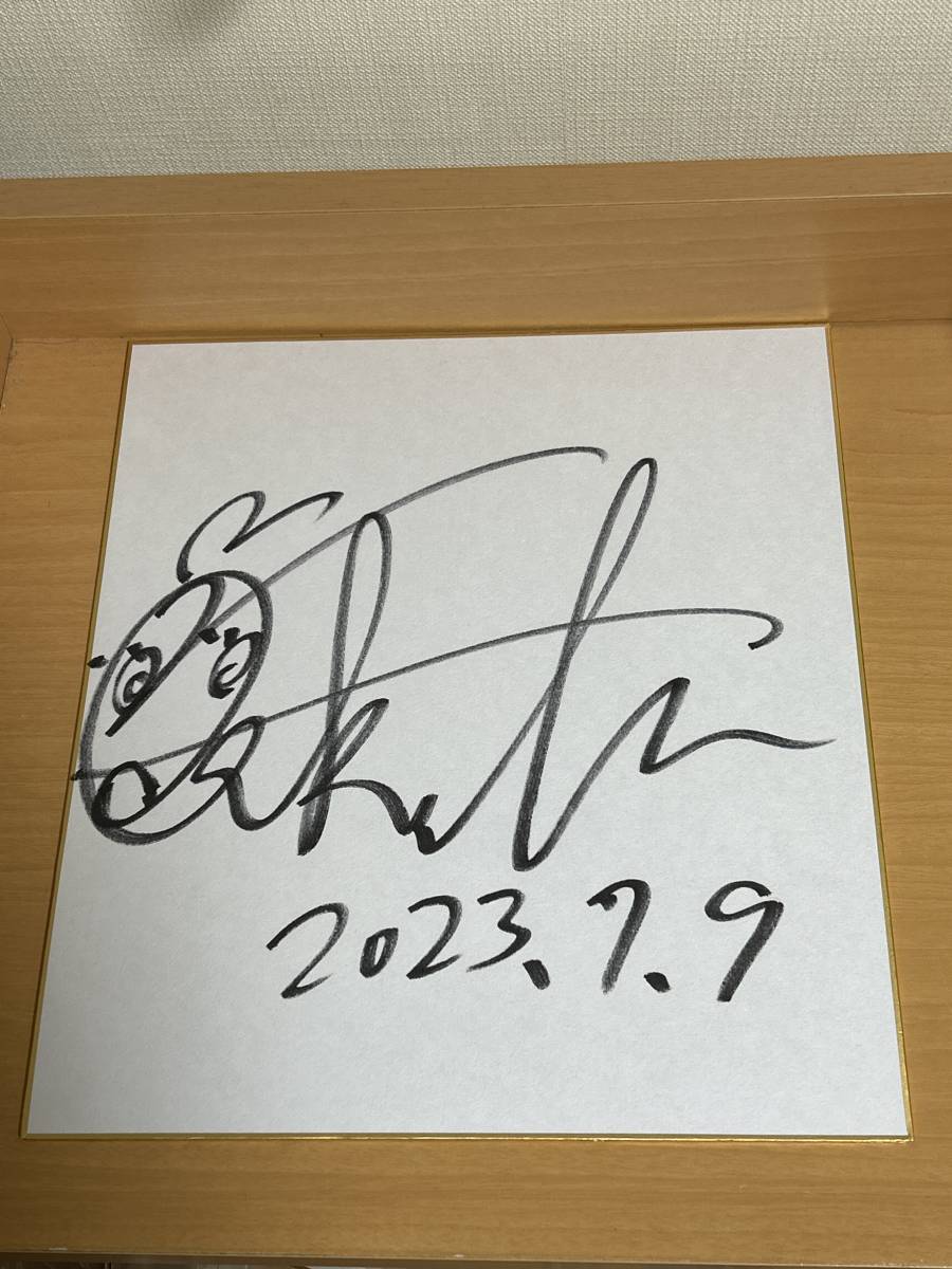 Жокей JRA Такаши Фудзикаке с автографом жокея, Виды спорта, досуг, Скачки, другие
