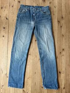 【USA製】Levi's リーバイス　501-5900 ジーンズ*サイズW31 L36 デニム　米国製　ボタン裏の刻印555 バレンシアガ工場製