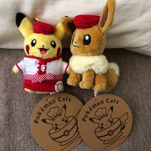 ポケモンカフェ チェーン付きマスコット ピカチュウ、イーブイ