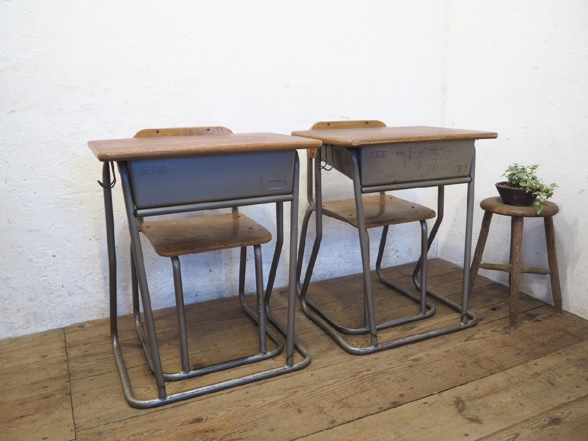 2023年最新】ヤフオク! -レトロ 学校 机の中古品・新品・未使用品一覧