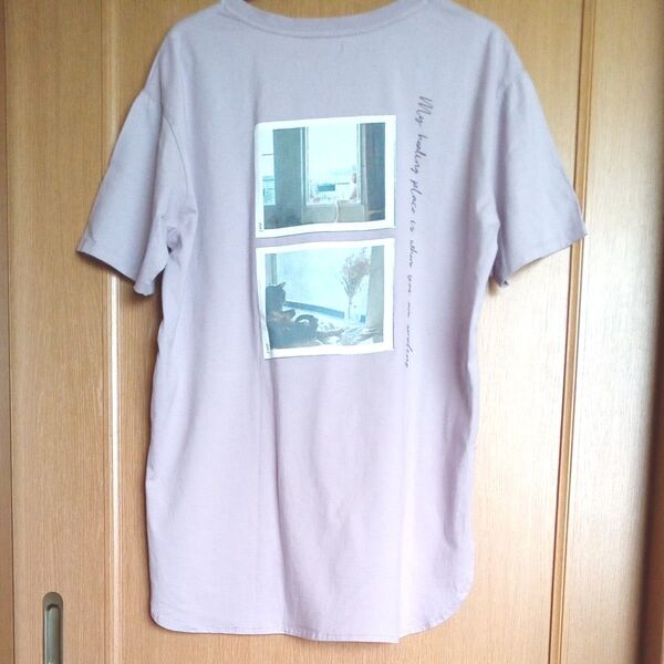 ロゴ&写真プリント Tシャツ くすみピンク丈長め